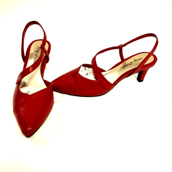 New Easy Street Slingback Size 7 Heels Dark Red Asymmetrica Upper Design - Picture 4 of 9